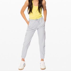 NWT ivivva by Lululemon Girl's Urban Trek Pant